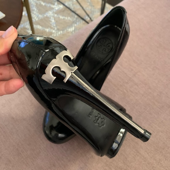 Tory Burch Shoes - Tory Burch "Jude" black patent platform pump heel